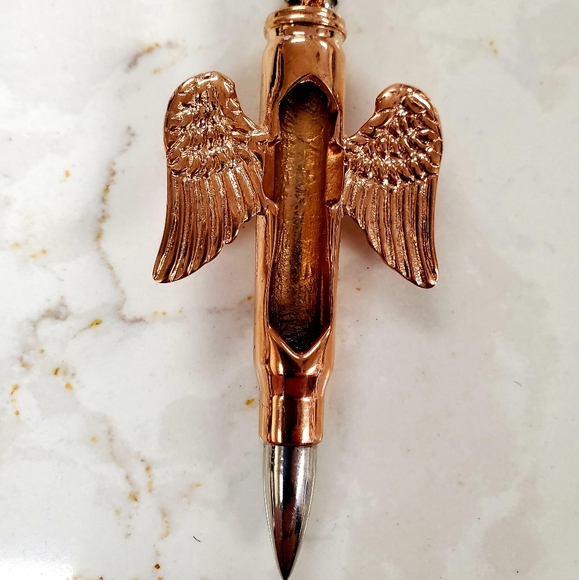 👀50% OFF👀 NIB 💙 Guardian Angel Wings Bullet Necklace - Picture 3 of 6